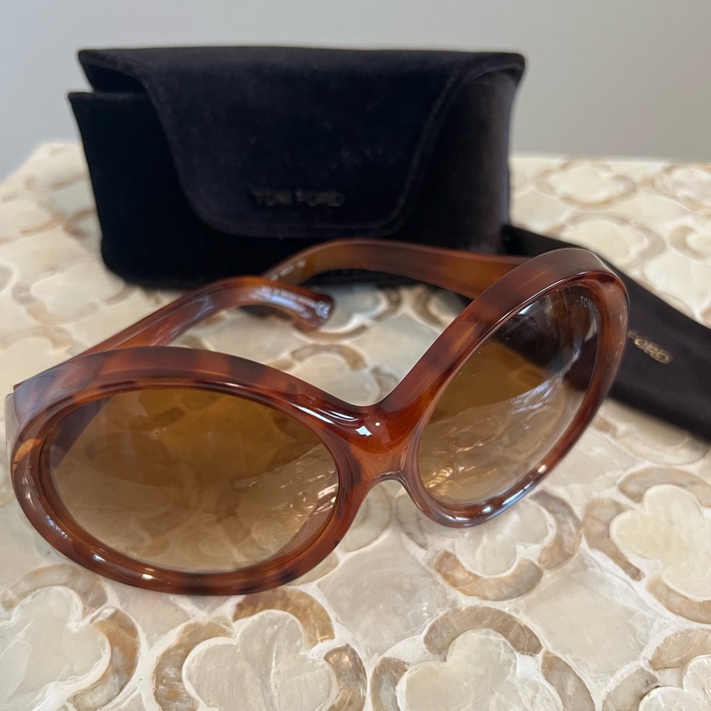 Tom Ford Ali Oversized Tortoise Sunglasses
